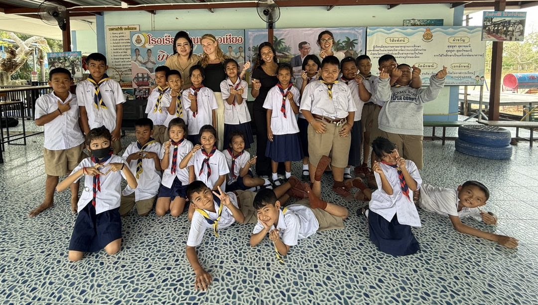Teachers with Thai students