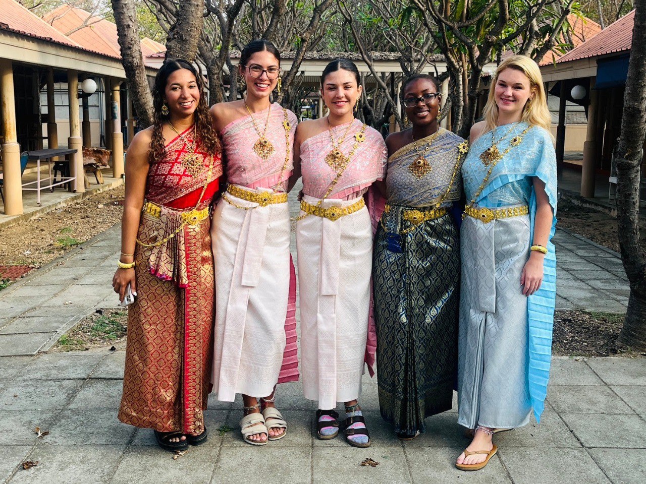 An XploreAsia teacher with Thai students